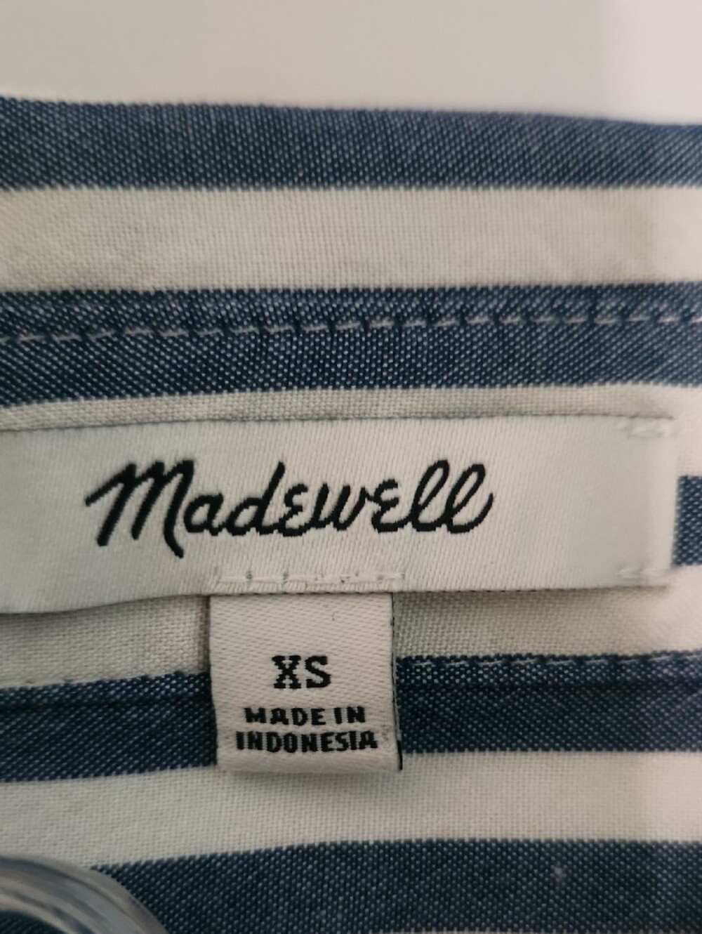 Madewell Blue and White Vertical Stripe Button-Down Shirt - Picture 2 of 10